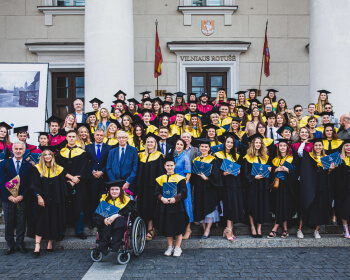 Выбітны выпускнік Аляксандр Ханін — выпускнікам ЕГУ 2019 года: «Пасля вяртання ў Беларусь, я ўсвядоміў усю моц гуманітарнай адукацыі»