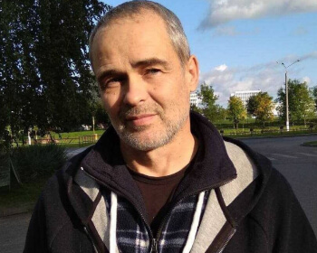 ЕГУ выказвае салідарнасць са зняволеным выпускніком Уладзімірам Малахоўскім