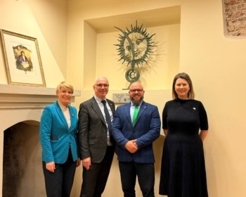 Еўрапейскі гуманітарны ўніверсітэт (ЕГУ) умацоўвае міжнародныя сувязі: дэлегацыі з Літвы і Ірландыі наведалі ўніверсітэт